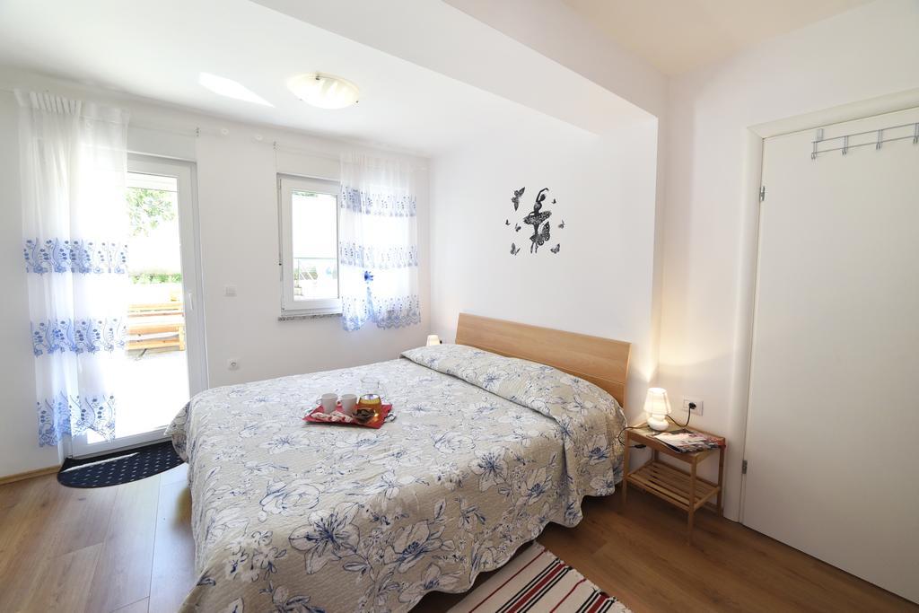 Apartments Rudy 卓得诺沃 外观 照片