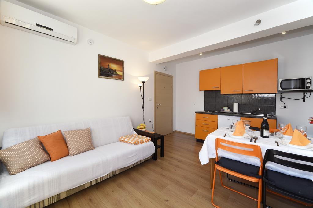 Apartments Rudy 卓得诺沃 外观 照片